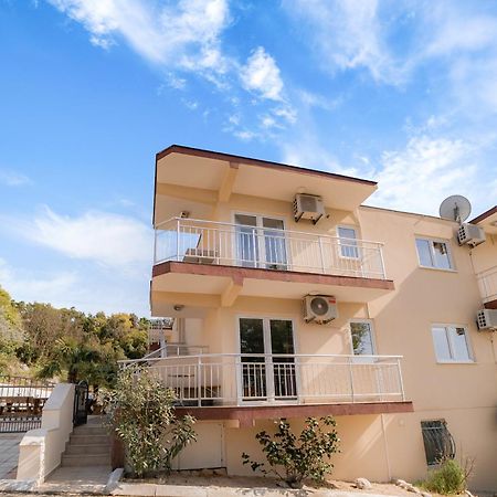 Villa Katharina Utjeha Εξωτερικό φωτογραφία
