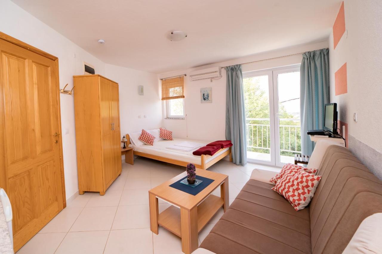 Villa Katharina Utjeha Δωμάτιο φωτογραφία